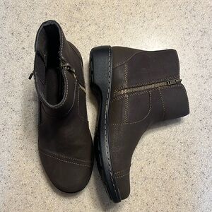 Eastland ankle boots, NWOT